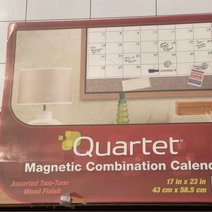 NEW Magnetic Wall Calendar 17”x23”